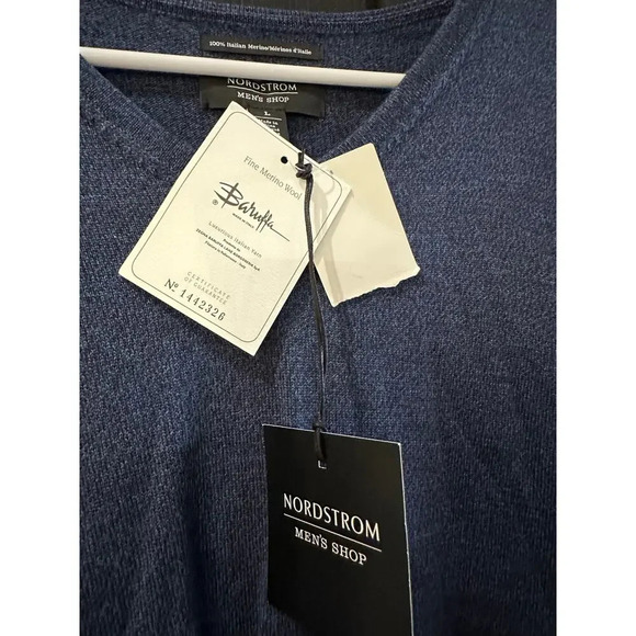 NWT Nordstrom 100% Italian Merino wool Pullover Sweater Size Large - Picture 3 of 6